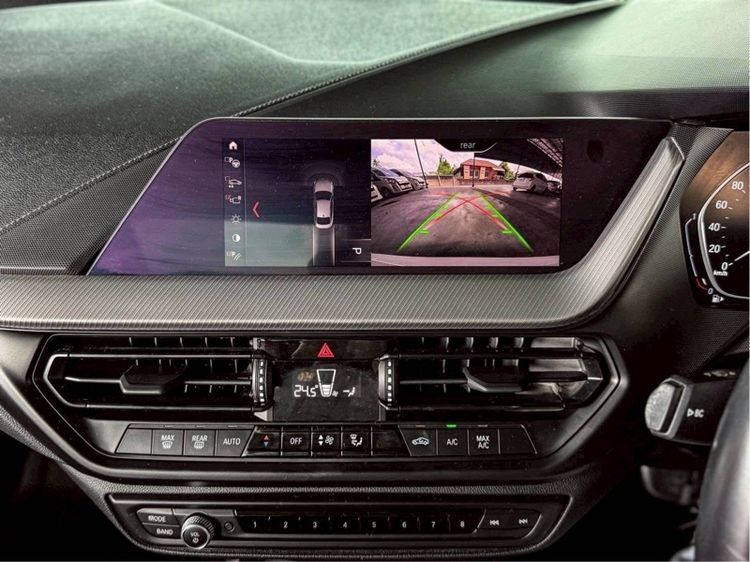 BMW Series 3 2017 320d Sedan เบนซิน ไม่ติดแก๊ส เกียร์อัตโนมัติ ขาว รูปที่ 3