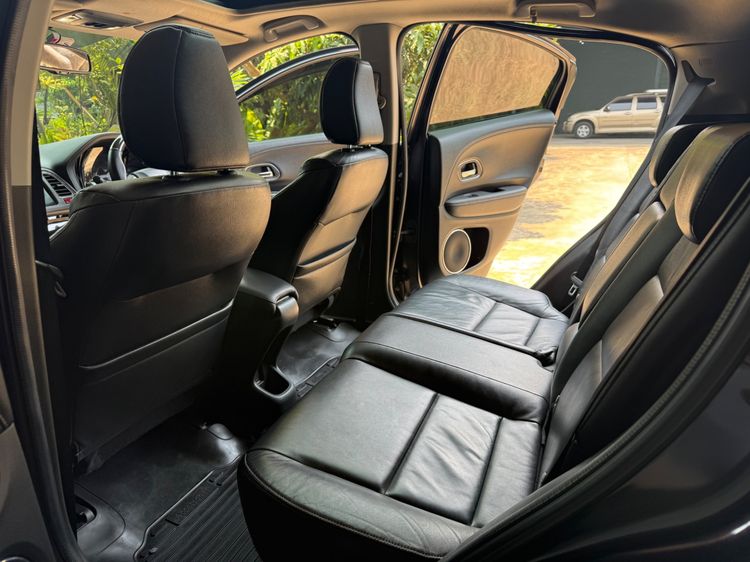Honda HR-V 2015 1.8 EL Utility-car เบนซิน เกียร์อัตโนมัติ ม่วง รูปที่ 4