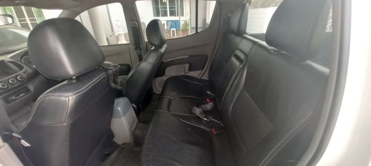 Mitsubishi Triton 2007 2.4 GLS Limited Plus Pickup ดีเซล เกียร์ธรรมดา ขาว รูปที่ 2