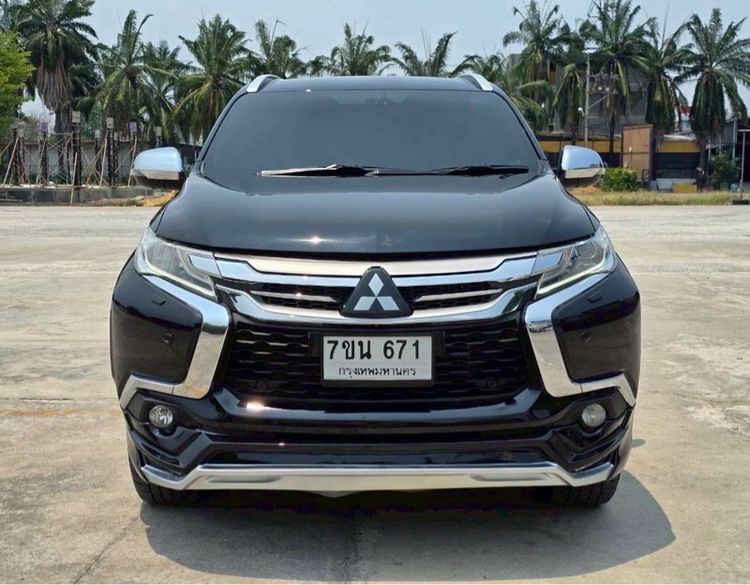 รถ Mitsubishi Pajero Sport 2.4 GT Premium 4WD สี ดำ