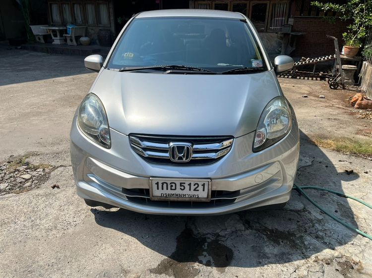 รถ Honda Brio 1.2 Amaze V สี เทา