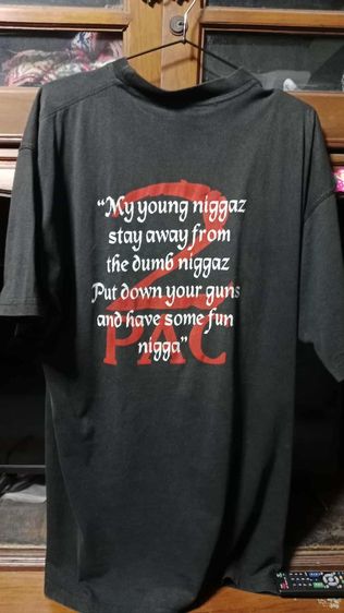 เสื้อวง2pacเสื้อยุโรป ลายหายากวินเทจมีตะเข็บข้างสอบถามได้ครับดูรูปเพิ่มเติมได้ครับ รูปที่ 3