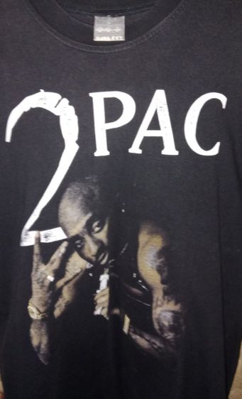 เสื้อวง2pacเสื้อยุโรป ลายหายากวินเทจมีตะเข็บข้างสอบถามได้ครับดูรูปเพิ่มเติมได้ครับ รูปที่ 2