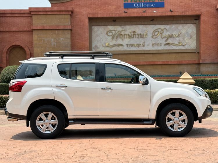 Isuzu MU-X 2014 3.0 4WD Utility-car ดีเซล เกียร์อัตโนมัติ ขาว รูปที่ 3