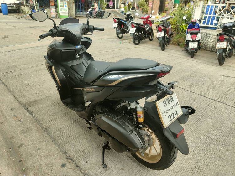 🛵ยังไงก็ขาย AEROX-ABS ปี 64 เครื่องดี สีสวย สตาร์ทมือ กุญแจรีโมท เบรคABS เล่มชุดโอนครบ+เปลี่ยนถ่ายน้ำมันเครื่องฟรี ส่งฟรี30 ก.ม รูปที่ 6
