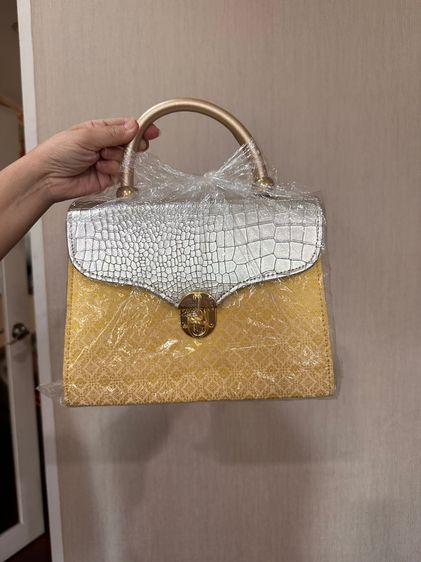 กระเป๋า otop ลายเลื่อมทอง ของใหม่ไม่เคยใช้งาน
