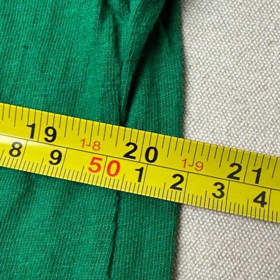 เสื้อยืด Holiday Size L รูปที่ 7