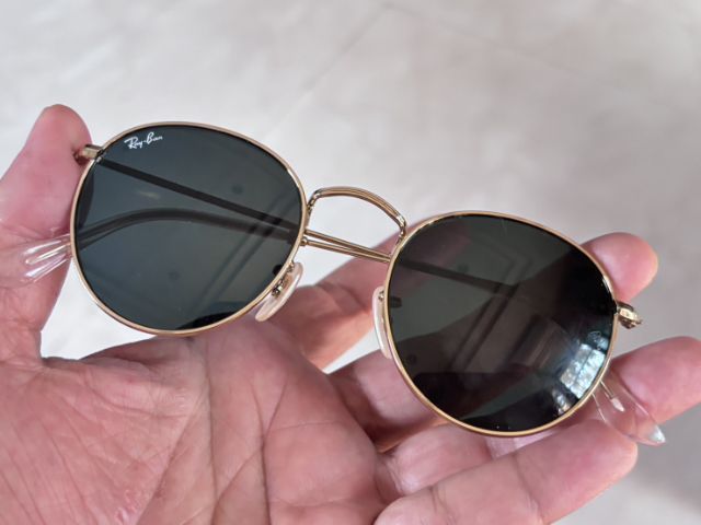 Ray ban