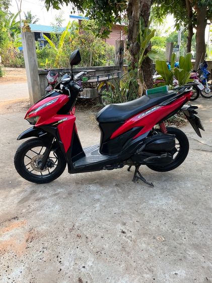 Click125i  รูปที่ 2