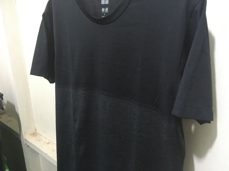 เสื้อ DRY-EX ODOR-CONTROL แบรนด์ UNIQLO สีโทนดำ รูปที่ 5