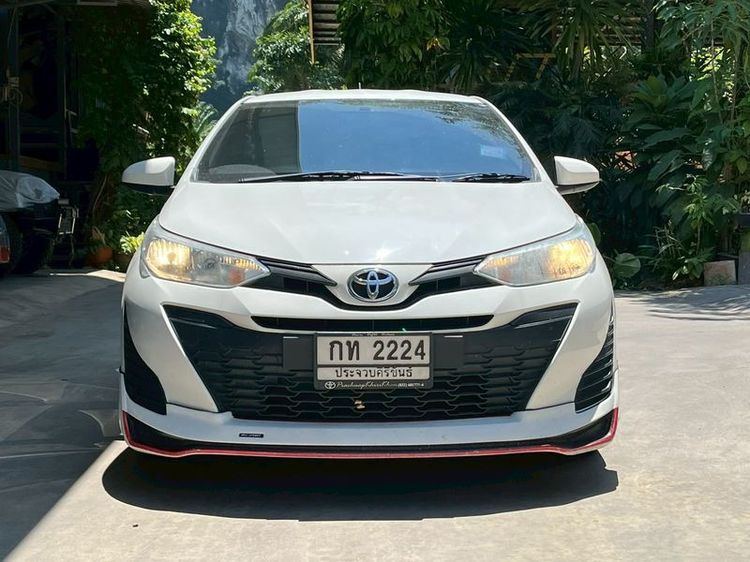 Toyota Yaris 2019 1.2 J Sedan เบนซิน ไม่ติดแก๊ส เกียร์อัตโนมัติ ขาว รูปที่ 2