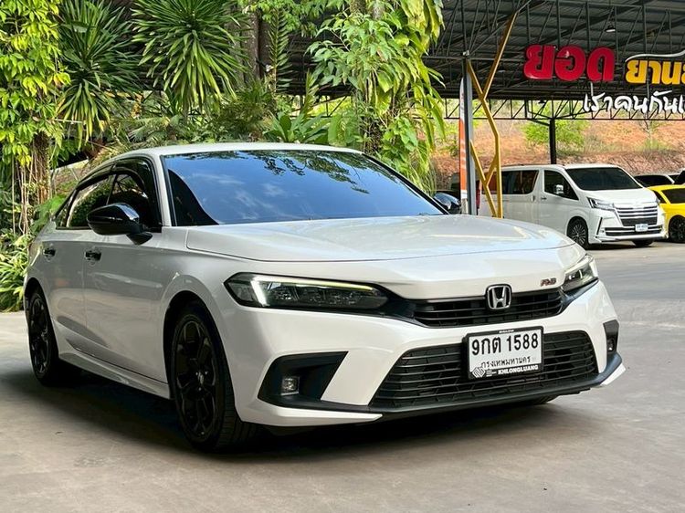 Honda Civic 2021 1.5 RS Sedan เบนซิน ไม่ติดแก๊ส เกียร์อัตโนมัติ ขาว รูปที่ 3