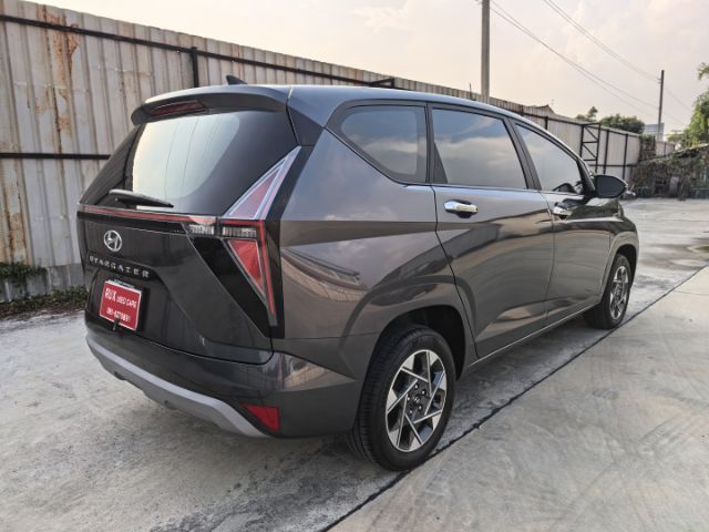 Hyundai Stargazer 2023 1.5 Smart 6 Utility-car เบนซิน ไม่ติดแก๊ส เกียร์อัตโนมัติ เทา รูปที่ 2