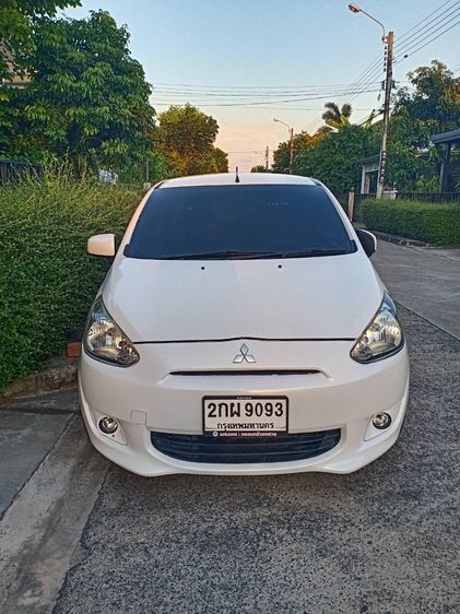 รถ Mitsubishi Mirage 1.2 GL สี ขาว