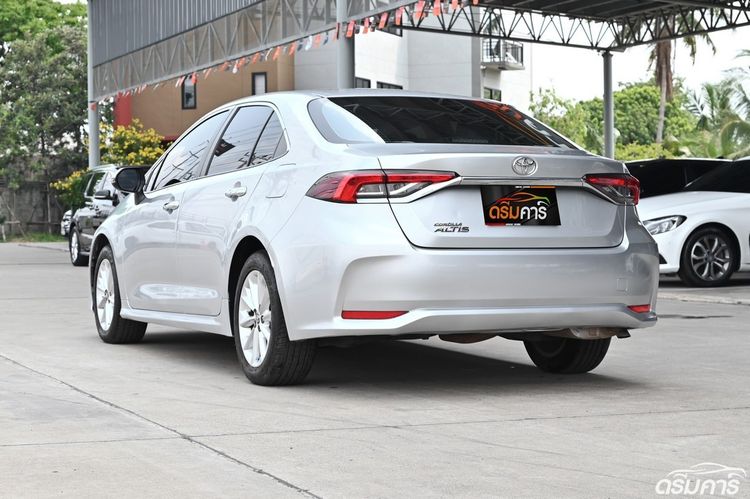 Toyota Altis 2021 1.6 G Sedan เบนซิน ไม่ติดแก๊ส เกียร์อัตโนมัติ บรอนซ์เงิน รูปที่ 3
