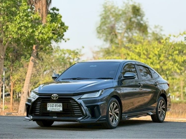 Toyota Yaris ATIV 2023 1.2 Smart Sedan เบนซิน ไม่ติดแก๊ส เกียร์อัตโนมัติ เทา รูปที่ 3