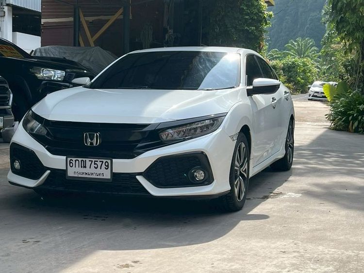 รถ Honda Civic 1.5 Turbo สี ขาว