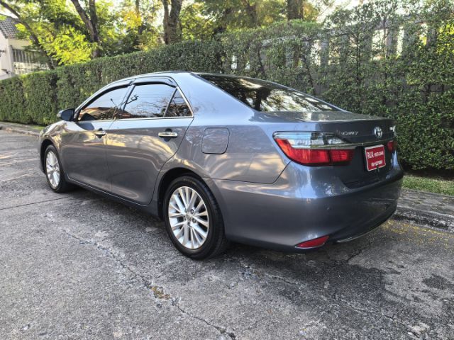 Toyota Camry 2015 2.5 Hybrid Premium Sedan ไฮบริด ไม่ติดแก๊ส เกียร์อัตโนมัติ น้ำเงิน รูปที่ 2