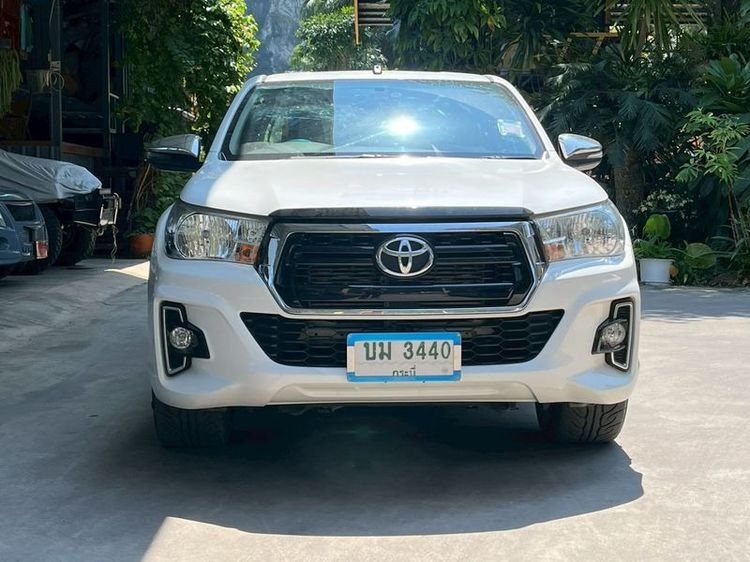Toyota Hilux Revo 2019 2.4 J Plus Pickup ดีเซล ไม่ติดแก๊ส เกียร์ธรรมดา ขาว รูปที่ 2