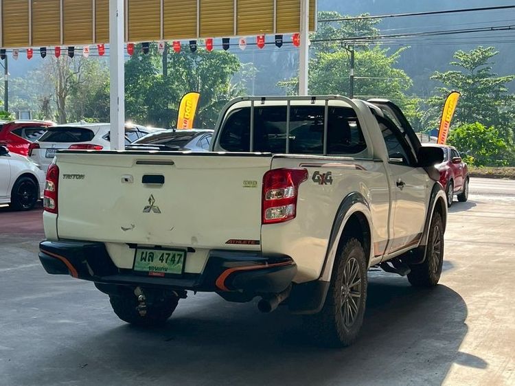 Mitsubishi Triton 2016 2.5 GL 4WD Pickup ดีเซล ไม่ติดแก๊ส เกียร์อัตโนมัติ ขาว รูปที่ 4