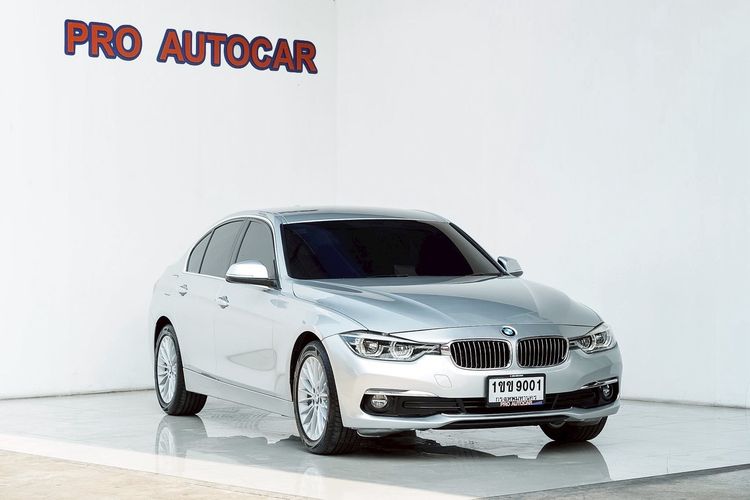 BMW Series 3 2020 320d Sedan ดีเซล ไม่ติดแก๊ส เกียร์อัตโนมัติ บรอนซ์เงิน รูปที่ 2