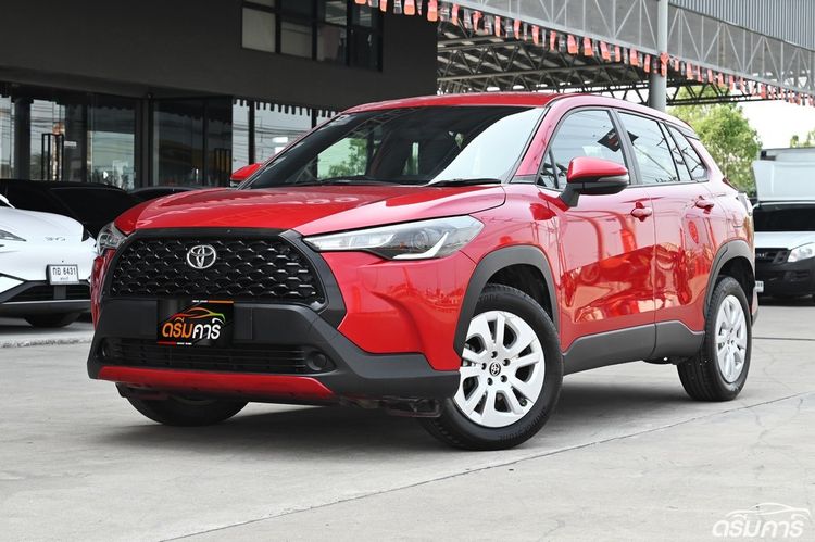 รถ Toyota Corolla Cross 1.8 Sport สี แดง