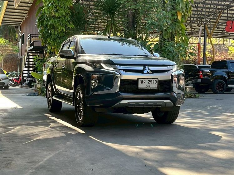 Mitsubishi Triton 2019 2.4 GLS Plus Pickup ดีเซล ไม่ติดแก๊ส เกียร์อัตโนมัติ เทา รูปที่ 3