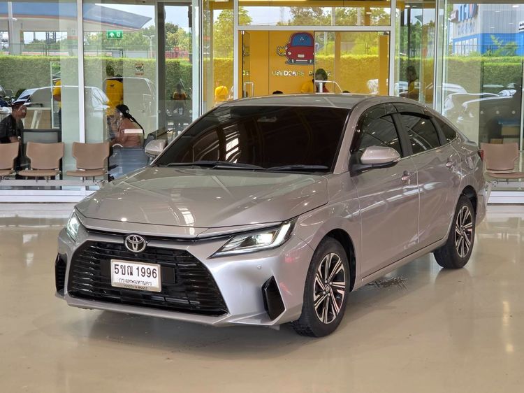 Toyota Yaris ATIV 2023 1.2 Sport Premium Sedan เบนซิน ไม่ติดแก๊ส เกียร์อัตโนมัติ เทา รูปที่ 3