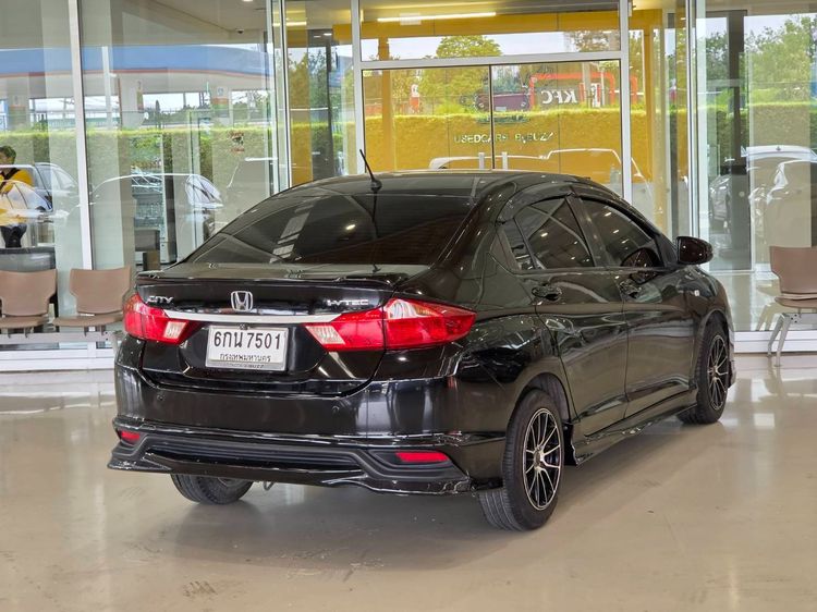 Honda City 2017 1.5 S Sedan เบนซิน ไม่ติดแก๊ส เกียร์ธรรมดา ดำ รูปที่ 4