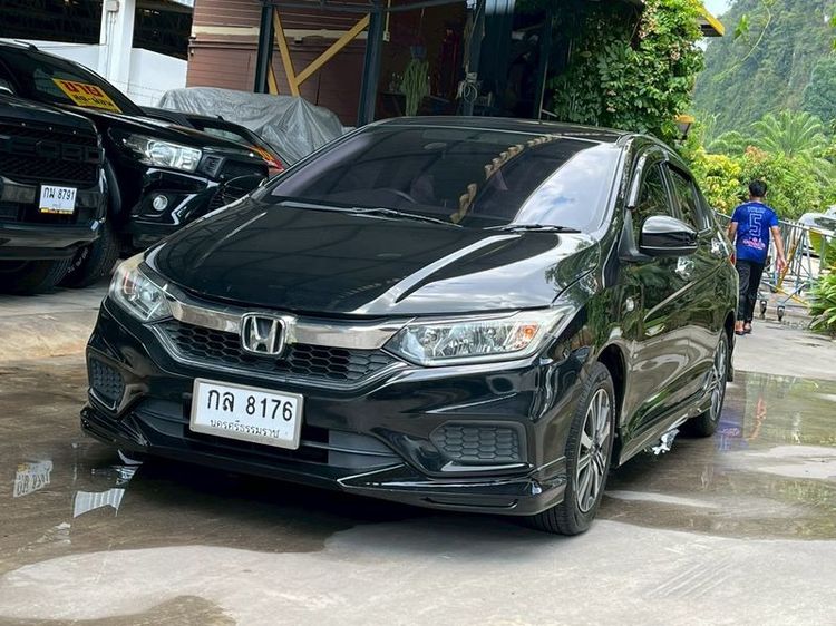 Honda City 2018 1.5 V Sedan เบนซิน ไม่ติดแก๊ส เกียร์อัตโนมัติ ดำ