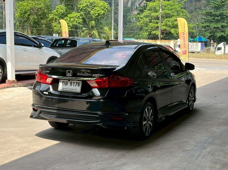 Honda City 2018 1.5 V Sedan เบนซิน ไม่ติดแก๊ส เกียร์อัตโนมัติ ดำ รูปที่ 4