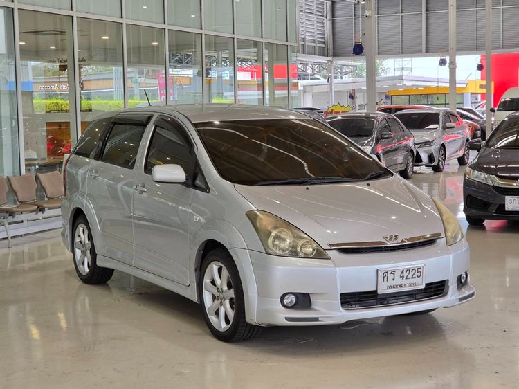 Toyota Wish 2005 2.0 Q Limited Sedan เบนซิน ไม่ติดแก๊ส เกียร์อัตโนมัติ เทา รูปที่ 3
