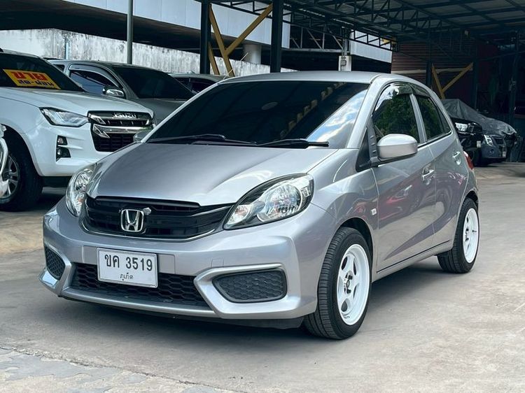 รถ Honda Brio 1.2 V สี เงิน