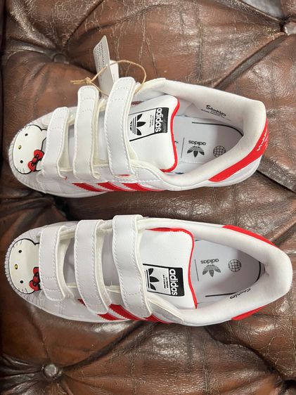 รองเท้า adidas รูปที่ 4