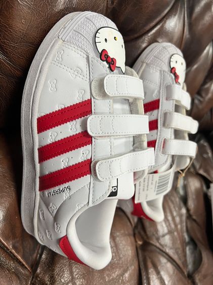 รองเท้า adidas รูปที่ 2