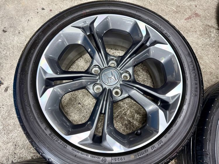 ล้อแม็ก HONDA CIVIC ขอบ 17” สภาพสวยสีเดิม ยาง YOKOHAMA 215-50R17 ปี 25 ดอกยางสวยพร้อมใช้งาน รูปที่ 8