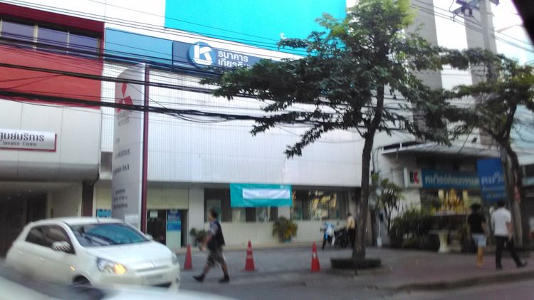 อาคาร3ห้องติด ถ บรมราชชนนี ใกล้เซนปิ่น