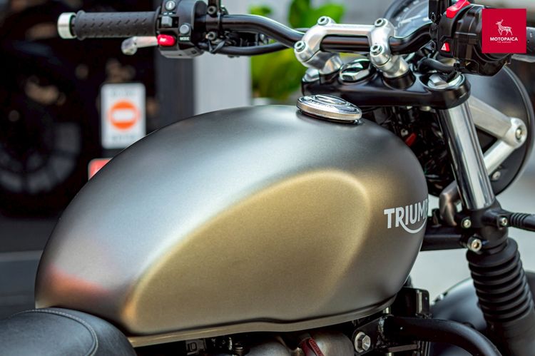 Triumph​ Streettwin900 ปี​2020 เจ้าของเดียว วิ่ง6,900Km. ใหม่มาก รูปที่ 14