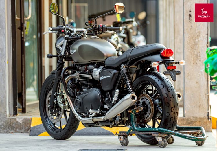 Triumph​ Streettwin900 ปี​2020 เจ้าของเดียว วิ่ง6,900Km. ใหม่มาก รูปที่ 4