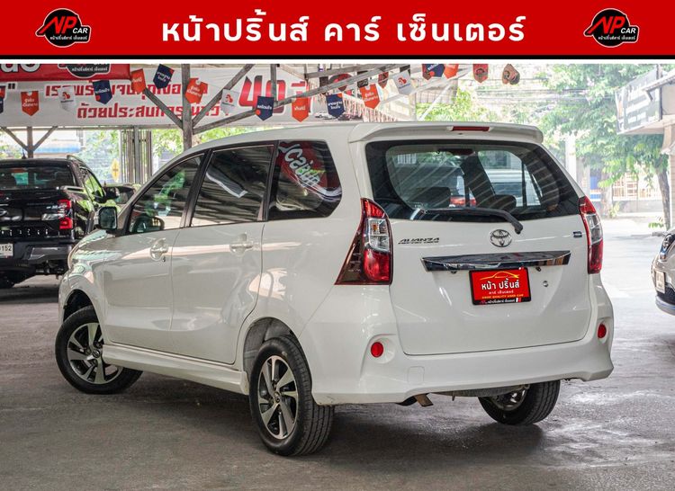 Toyota Avanza 2016 1.5 S Utility-car เบนซิน ไม่ติดแก๊ส เกียร์อัตโนมัติ ขาว รูปที่ 4