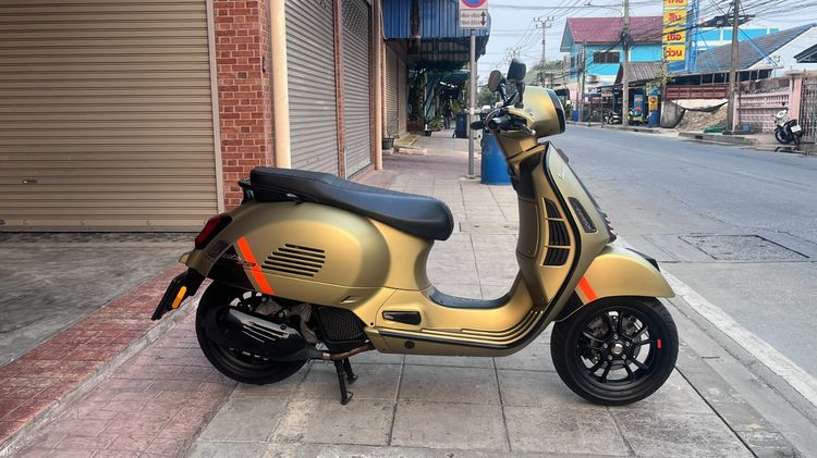 2023 Vespa GTS 150 ปี 23 ไมล์ 6817 km.