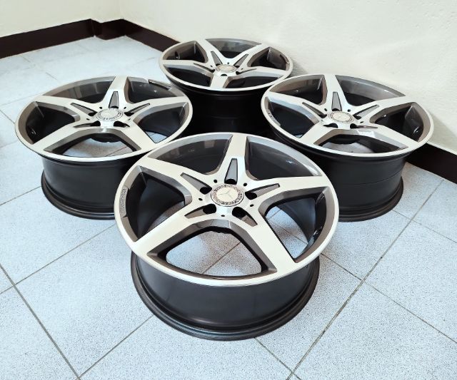 ล้อแท้ AMG Benz SLK R172 ขอบ18 สีทูโทนหน้าเงา เงาตาแตก 5รู112 กว้าง7.5-8.5 ET42-36 สภาพใหม่กริ้บๆๆๆๆ ใส่ตรงรุ่น Benz หลายรุ่น และใส่รถรุ่นอื รูปที่ 2