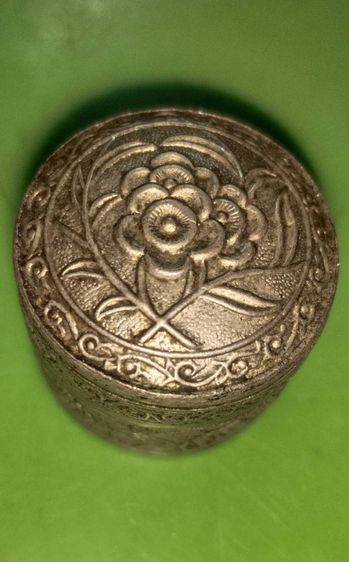 ตลับสีผึ้งโบราณ รูปที่ 3