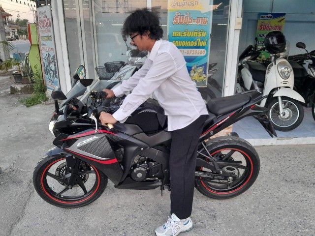 Honda cbr150 รูปที่ 15