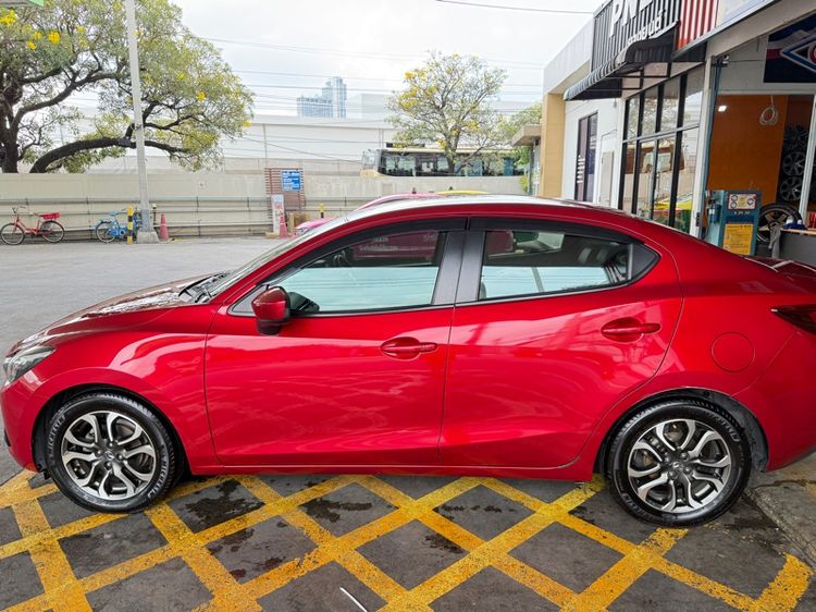 รถ Mazda Mazda 2 1.5 XD High Plus L สี แดง
