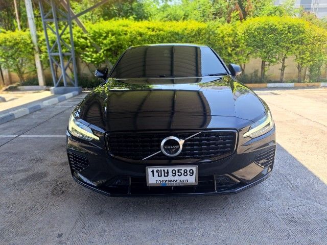 Volvo S60 2021 2.0 Recharge T8 R-Design 4WD ปลั๊กอินไฮบริด (PHEV) ไม่ติดแก๊ส เกียร์อัตโนมัติ ดำ รูปที่ 2
