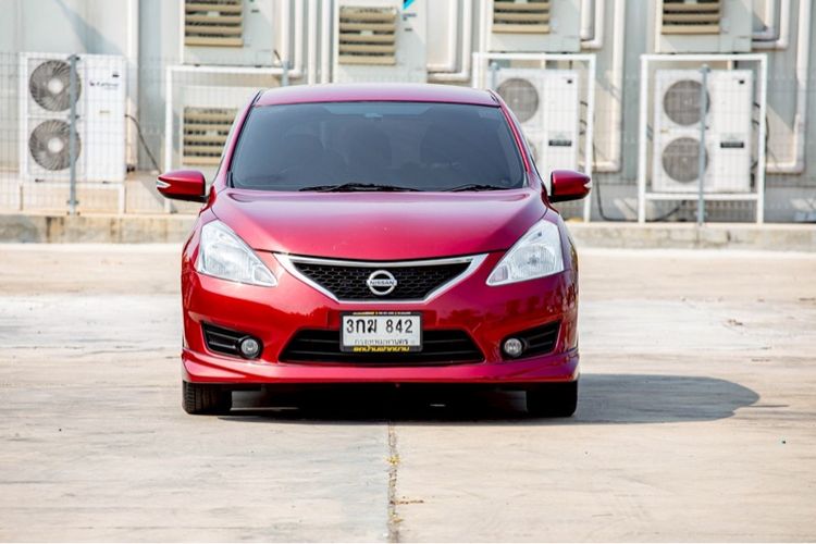 รถ Nissan Pulsar 1.6 SV สี แดง