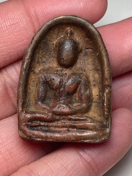 พระซุ้มกอเนื้อดิน