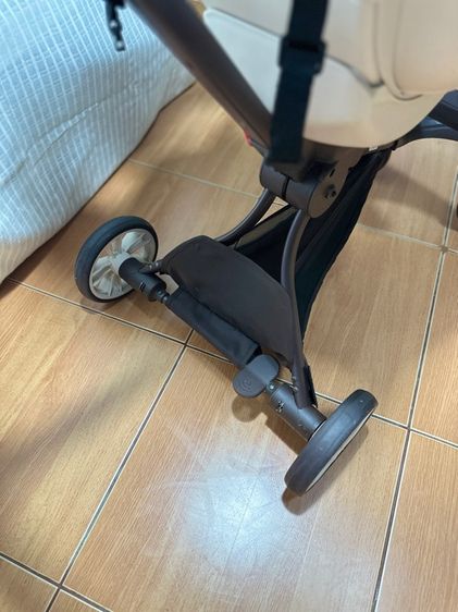 COCOGU รถเข็นปรับหมุนที่นั่งได้ พร้อมปรับเอนได้ถึง 5 ระดับ รุ่น V18 รูปที่ 14