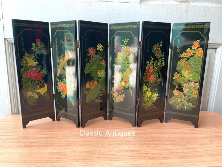 ฉากพับ ลายนกมงคล สะสม